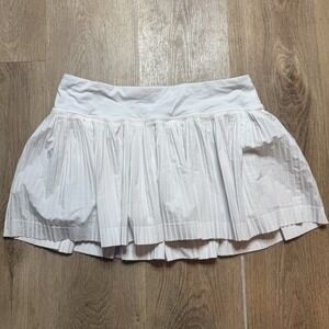 Lululemon Pleat To Street Skirt III White Size 6
